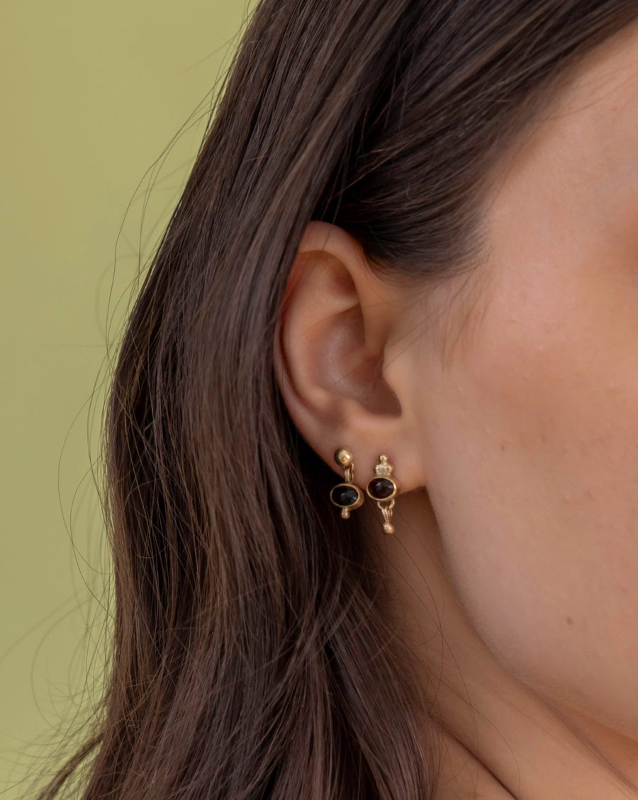 Red Garnet Athenian Earrings in Gold