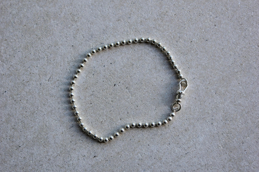Ball Bracelet in Silver
