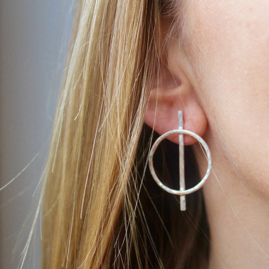 Hoop Line Earrings in Silver